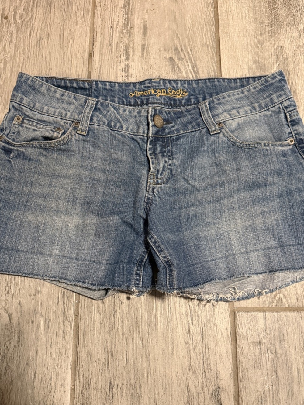 American Eagle Outfitters Light Blue Distressed Denim Cutoff Shorts 8